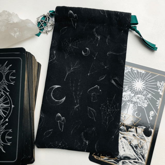 Pochon Oracle - Witchy 