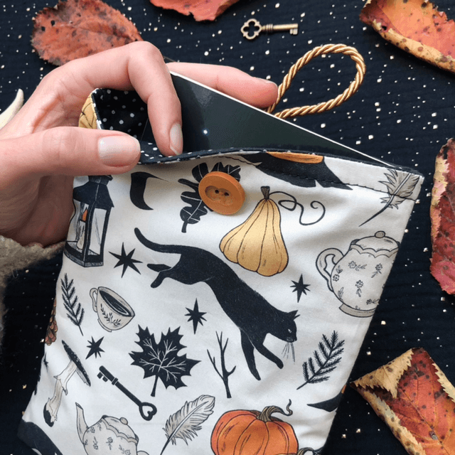 Pochette à livre de poche - Cosy witch 