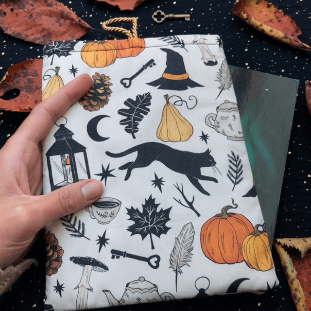 Pochette à livre de poche - Cosy witch 
