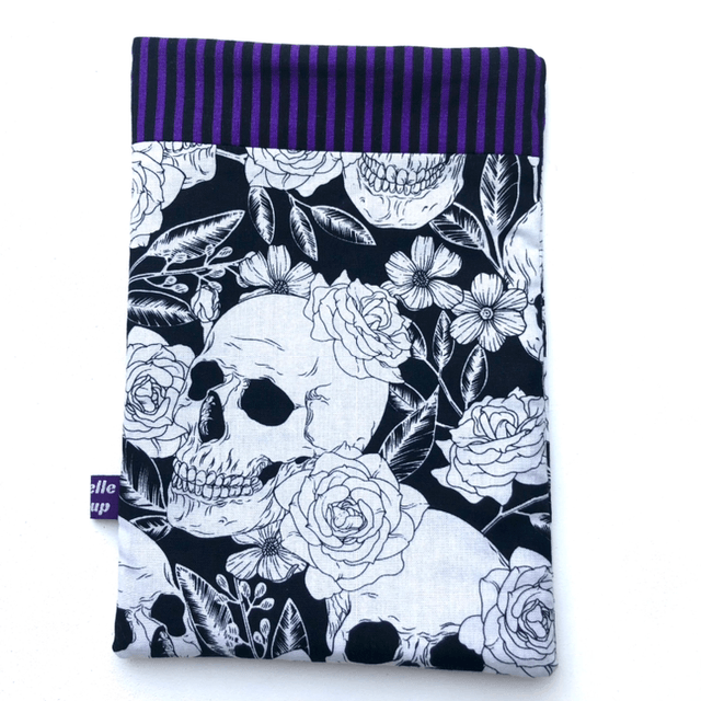 Pochette à livre de poche - Modèle Skull’n’roses