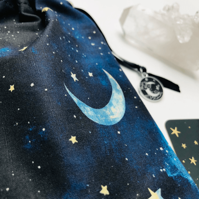 Pochon oracle - Sleep on the moon 