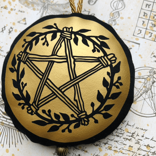 Amulette - Pentacle Païen