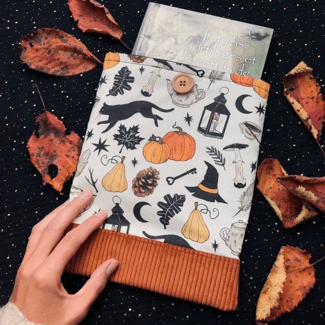 Pochette à livre broché - Cosy witch 