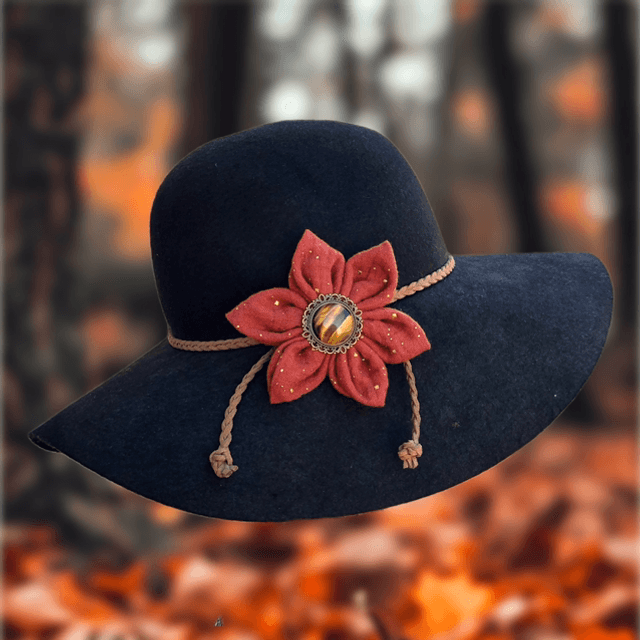 Broche - Fleur d’automne en oeil de tigre