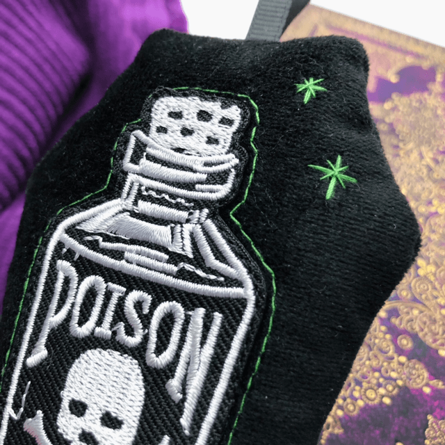 Amulette potion et poison 