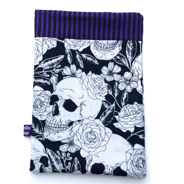 Pochette à livre de poche - Modèle Skull’n’roses